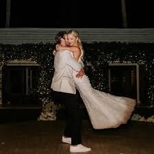 tyler seguin wife